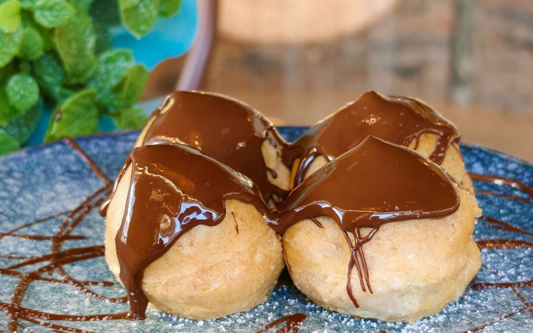Profiteroles de nata
